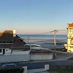 L'estivaliere Face A La Lägenhet Wimereux