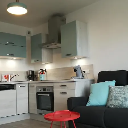 L'estivaliere Face A La Wimereux